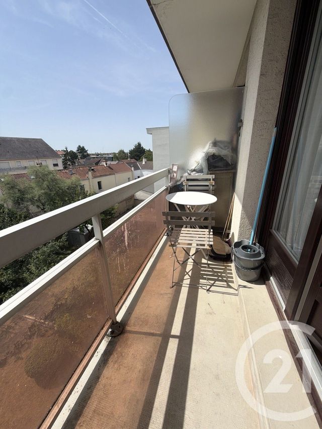 Appartement F1 à louer - 1 pièce - 24.38 m2 - LIVRY GARGAN - 93 - ILE-DE-FRANCE - Century 21 Agence Du Cèdre