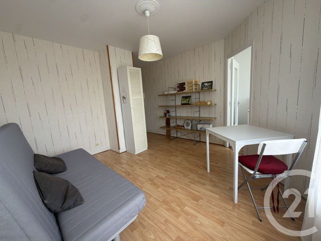 Appartement F1 à louer - 1 pièce - 24.38 m2 - LIVRY GARGAN - 93 - ILE-DE-FRANCE - Century 21 Agence Du Cèdre