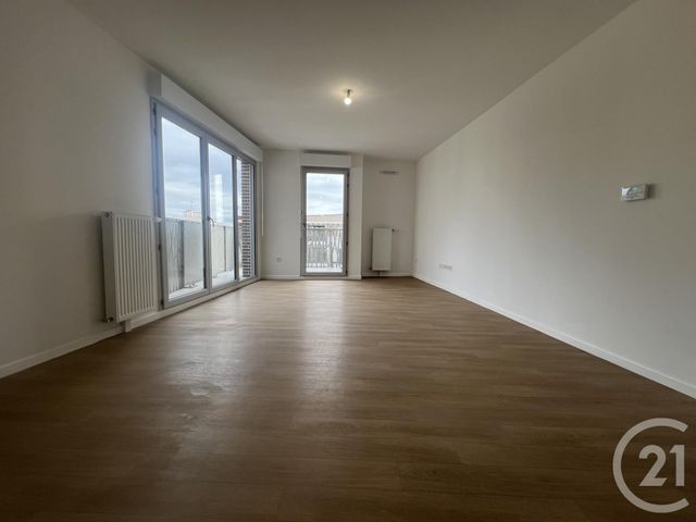 Appartement F2 à louer - 2 pièces - 44.67 m2 - VILLEMOMBLE - 93 - ILE-DE-FRANCE - Century 21 Agence Du Cèdre