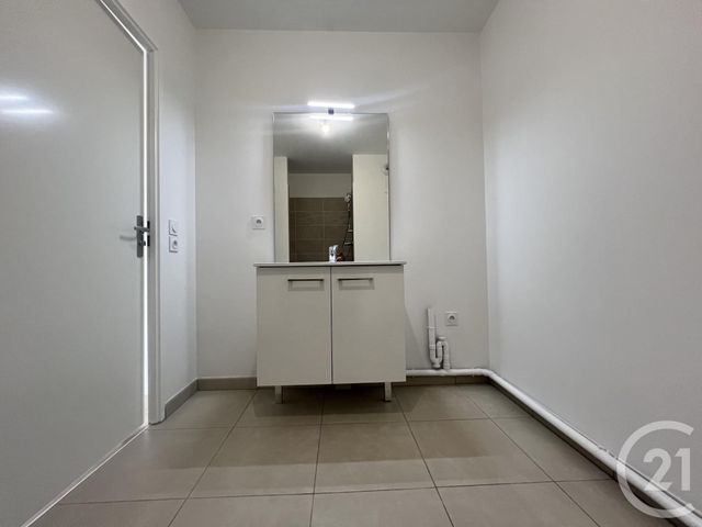 Appartement F2 à louer - 2 pièces - 44.67 m2 - VILLEMOMBLE - 93 - ILE-DE-FRANCE - Century 21 Agence Du Cèdre