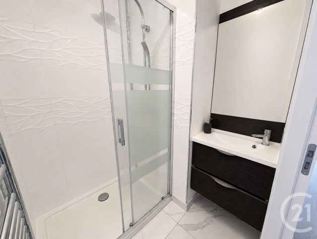 Appartement F3 à vendre - 3 pièces - 68.71 m2 - LIVRY GARGAN - 93 - ILE-DE-FRANCE - Century 21 Agence Du Cèdre