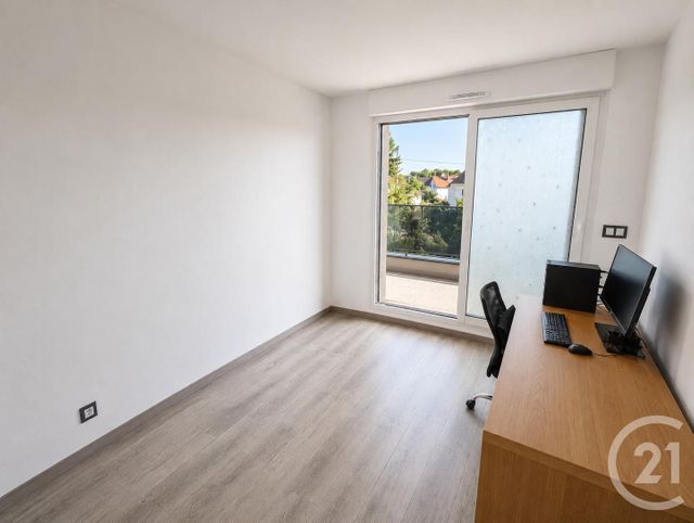 Appartement F3 à vendre - 3 pièces - 68.71 m2 - LIVRY GARGAN - 93 - ILE-DE-FRANCE - Century 21 Agence Du Cèdre