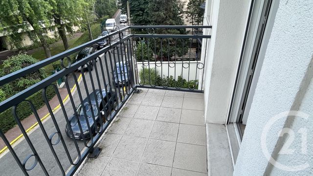Appartement F2 à louer - 2 pièces - 41.54 m2 - LIVRY GARGAN - 93 - ILE-DE-FRANCE - Century 21 Agence Du Cèdre