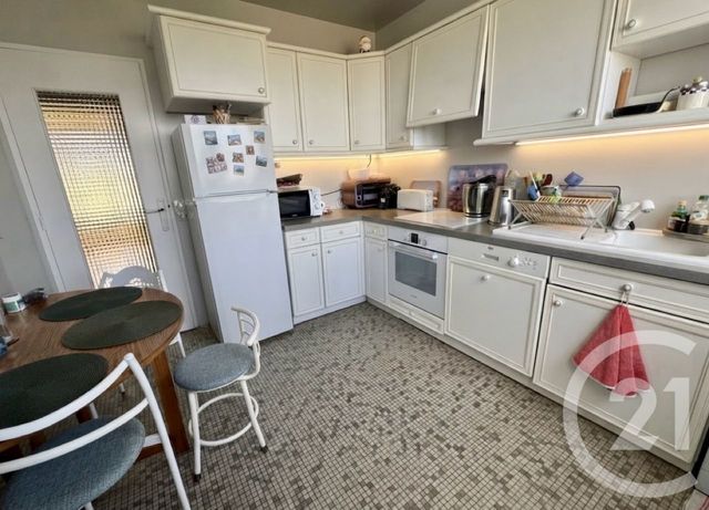 Appartement F4 à vendre - 4 pièces - 75.0 m2 - LIVRY GARGAN - 93 - ILE-DE-FRANCE - Century 21 Agence Du Cèdre