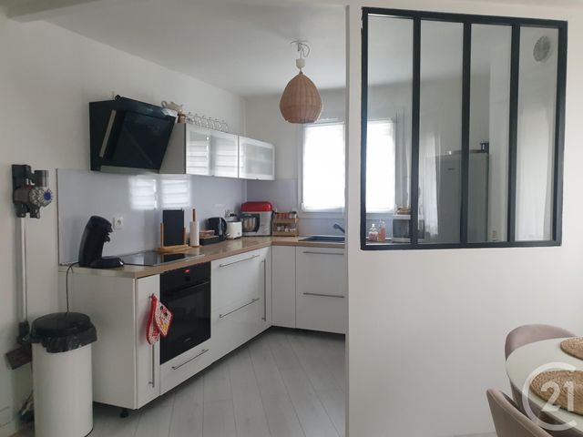 Appartement F3 à louer - 3 pièces - 67.83 m2 - VILLEPARISIS - 77 - ILE-DE-FRANCE - Century 21 Agence Du Cèdre