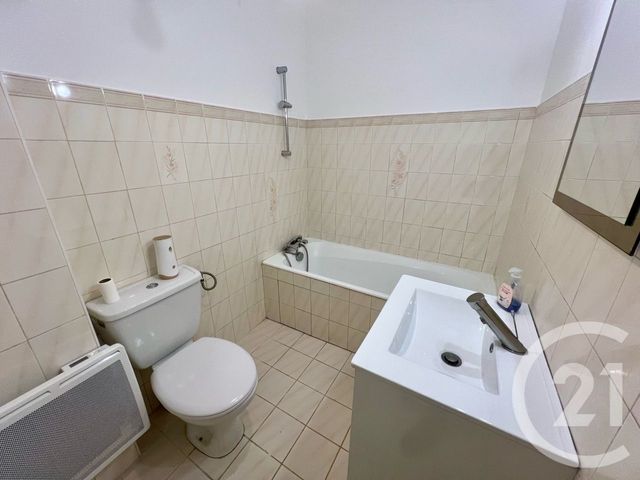 Appartement F2 à vendre - 2 pièces - 37.7 m2 - LIVRY GARGAN - 93 - ILE-DE-FRANCE - Century 21 Agence Du Cèdre