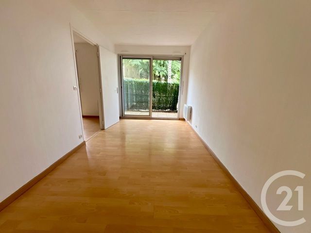 Appartement F2 à vendre - 2 pièces - 37.7 m2 - LIVRY GARGAN - 93 - ILE-DE-FRANCE - Century 21 Agence Du Cèdre