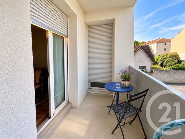 Appartement à vendre - 3 pièces - 81.21 m2 - VAUJOURS - 93 - ILE-DE-FRANCE - Century 21 Agence Du Cèdre