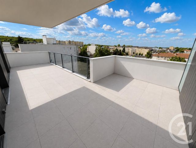 Appartement à vendre - 4 pièces - 69.0 m2 - LIVRY GARGAN - 93 - ILE-DE-FRANCE - Century 21 Agence Du Cèdre
