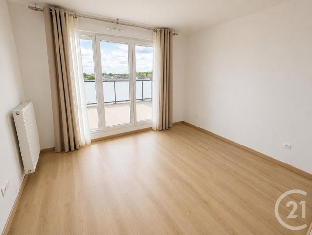 Appartement à vendre - 4 pièces - 69.0 m2 - LIVRY GARGAN - 93 - ILE-DE-FRANCE - Century 21 Agence Du Cèdre