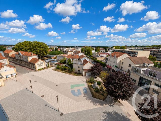 Appartement à vendre - 4 pièces - 69.0 m2 - LIVRY GARGAN - 93 - ILE-DE-FRANCE - Century 21 Agence Du Cèdre