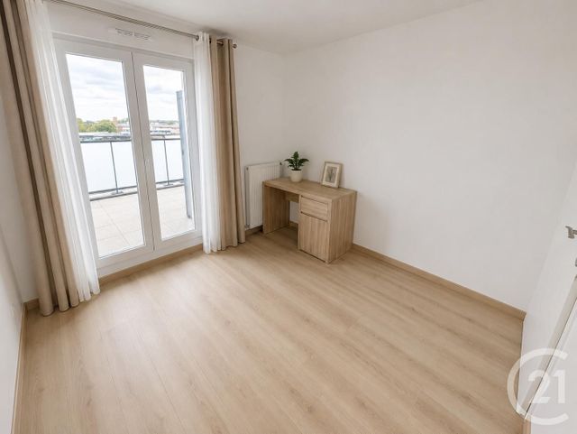 Appartement à vendre - 4 pièces - 69.0 m2 - LIVRY GARGAN - 93 - ILE-DE-FRANCE - Century 21 Agence Du Cèdre
