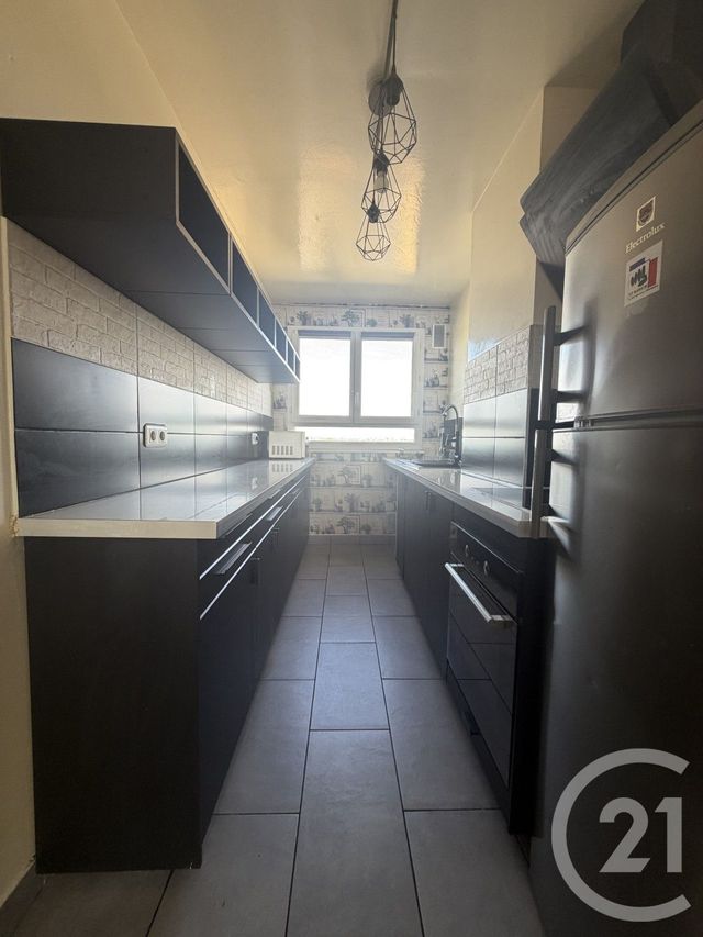 Appartement F3 à louer - 3 pièces - 62.2 m2 - LIVRY GARGAN - 93 - ILE-DE-FRANCE - Century 21 Agence Du Cèdre
