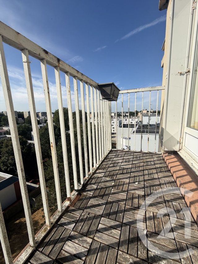 Appartement F3 à louer - 3 pièces - 62.2 m2 - LIVRY GARGAN - 93 - ILE-DE-FRANCE - Century 21 Agence Du Cèdre