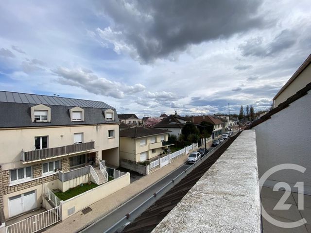 Appartement F3 à louer - 3 pièces - 78.44 m2 - MITRY MORY - 77 - ILE-DE-FRANCE - Century 21 Agence Du Cèdre
