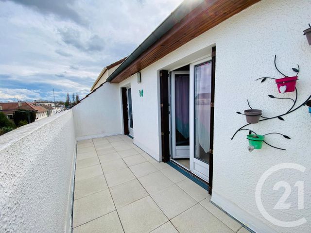Appartement F3 à louer - 3 pièces - 78.44 m2 - MITRY MORY - 77 - ILE-DE-FRANCE - Century 21 Agence Du Cèdre