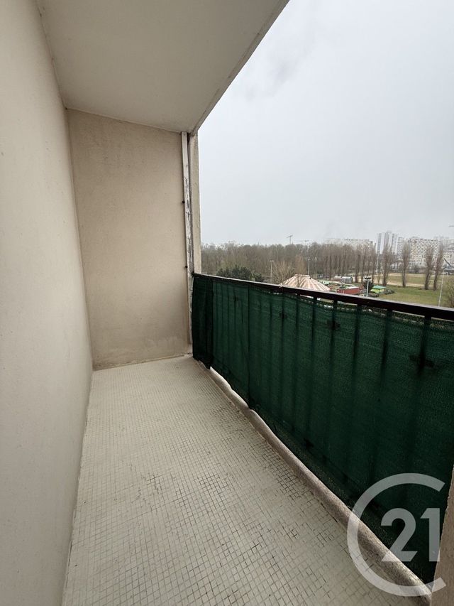 Appartement F4 à louer - 4 pièces - 86.34 m2 - CLICHY SOUS BOIS - 93 - ILE-DE-FRANCE - Century 21 Agence Du Cèdre