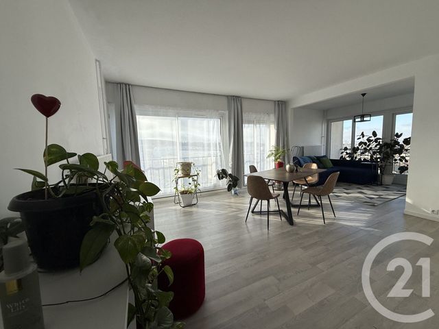 Appartement F4 à louer - 4 pièces - 86.34 m2 - CLICHY SOUS BOIS - 93 - ILE-DE-FRANCE - Century 21 Agence Du Cèdre