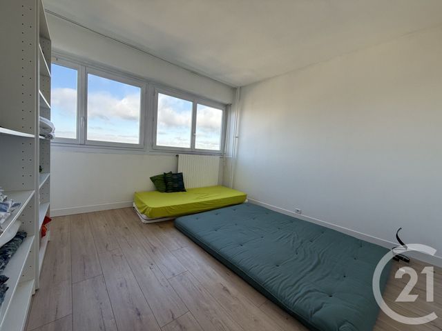 Appartement F4 à louer - 4 pièces - 86.34 m2 - CLICHY SOUS BOIS - 93 - ILE-DE-FRANCE - Century 21 Agence Du Cèdre