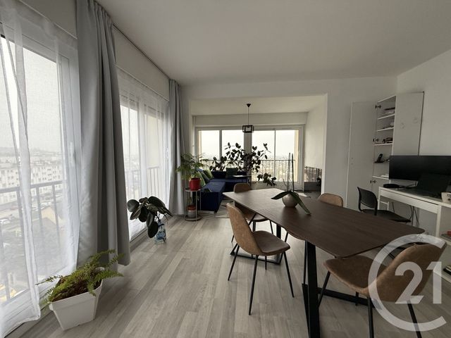 Appartement F4 à louer - 4 pièces - 86.34 m2 - CLICHY SOUS BOIS - 93 - ILE-DE-FRANCE - Century 21 Agence Du Cèdre