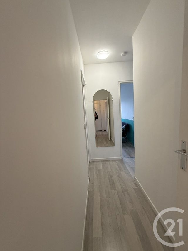 Appartement F4 à louer - 4 pièces - 86.34 m2 - CLICHY SOUS BOIS - 93 - ILE-DE-FRANCE - Century 21 Agence Du Cèdre