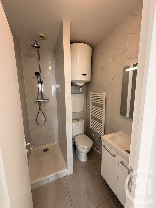 Appartement F2 à louer - 2 pièces - 27.52 m2 - VILLEPARISIS - 77 - ILE-DE-FRANCE - Century 21 Agence Du Cèdre