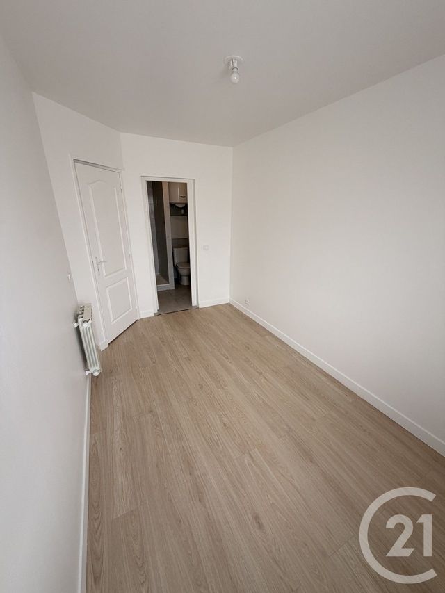 Appartement F2 à louer - 2 pièces - 27.52 m2 - VILLEPARISIS - 77 - ILE-DE-FRANCE - Century 21 Agence Du Cèdre