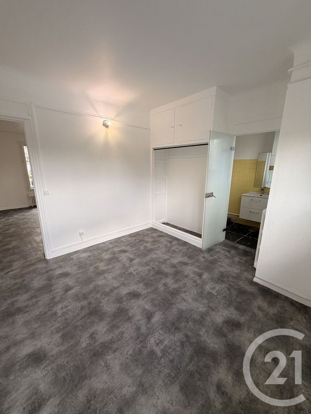 Appartement F2 à louer - 2 pièces - 35.7 m2 - LIVRY GARGAN - 93 - ILE-DE-FRANCE - Century 21 Agence Du Cèdre