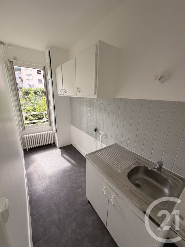 Appartement F2 à louer - 2 pièces - 35.7 m2 - LIVRY GARGAN - 93 - ILE-DE-FRANCE - Century 21 Agence Du Cèdre