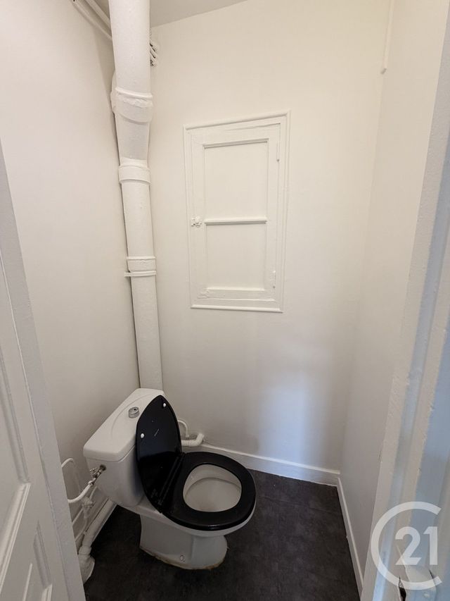 Appartement F2 à louer - 2 pièces - 35.7 m2 - LIVRY GARGAN - 93 - ILE-DE-FRANCE - Century 21 Agence Du Cèdre