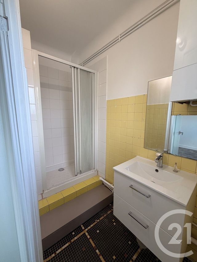 Appartement F2 à louer - 2 pièces - 35.7 m2 - LIVRY GARGAN - 93 - ILE-DE-FRANCE - Century 21 Agence Du Cèdre