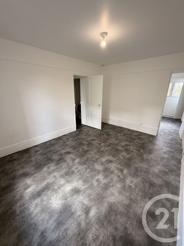 Appartement F2 à louer - 2 pièces - 35.7 m2 - LIVRY GARGAN - 93 - ILE-DE-FRANCE - Century 21 Agence Du Cèdre
