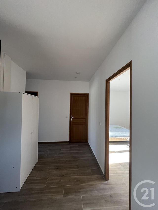 Appartement F3 à louer - 3 pièces - 76.46 m2 - MONTFERMEIL - 93 - ILE-DE-FRANCE - Century 21 Agence Du Cèdre