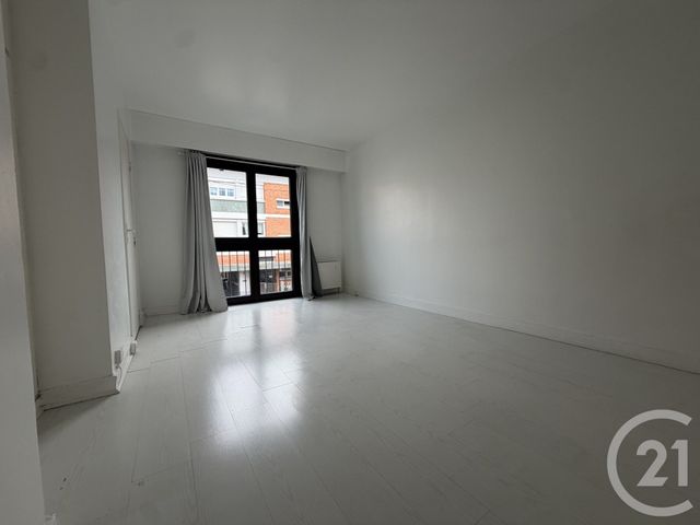 Appartement F1 à louer - 1 pièce - 30.0 m2 - LIVRY GARGAN - 93 - ILE-DE-FRANCE - Century 21 Agence Du Cèdre