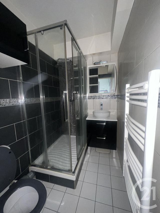 Appartement F1 à louer - 1 pièce - 34.0 m2 - COUBRON - 93 - ILE-DE-FRANCE - Century 21 Agence Du Cèdre