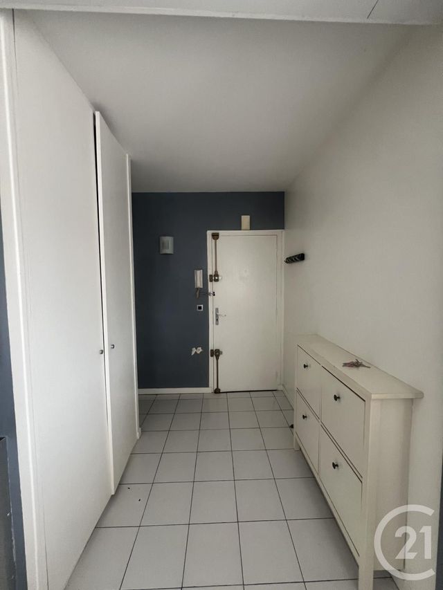 Appartement F1 à louer - 1 pièce - 34.0 m2 - COUBRON - 93 - ILE-DE-FRANCE - Century 21 Agence Du Cèdre