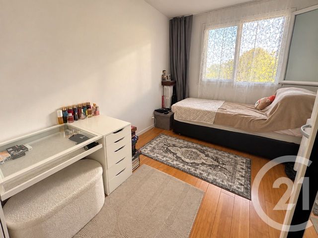 Appartement F4 à vendre - 4 pièces - 61.72 m2 - LIVRY GARGAN - 93 - ILE-DE-FRANCE - Century 21 Agence Du Cèdre