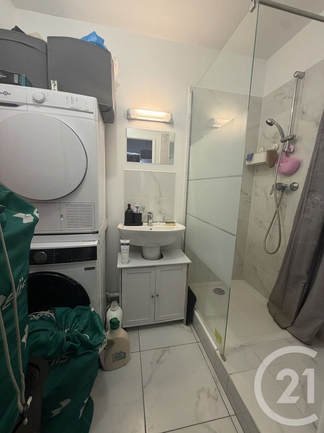 Appartement F4 à louer - 4 pièces - 81.9 m2 - MONTFERMEIL - 93 - ILE-DE-FRANCE - Century 21 Agence Du Cèdre