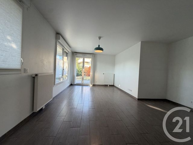 Appartement F4 à louer - 4 pièces - 80.5 m2 - LIVRY GARGAN - 93 - ILE-DE-FRANCE - Century 21 Agence Du Cèdre