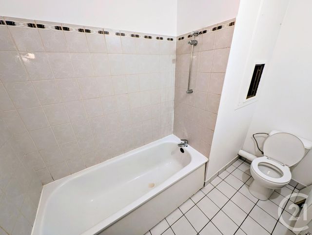 Appartement F1 à louer - 1 pièce - 29.58 m2 - LIVRY GARGAN - 93 - ILE-DE-FRANCE - Century 21 Agence Du Cèdre