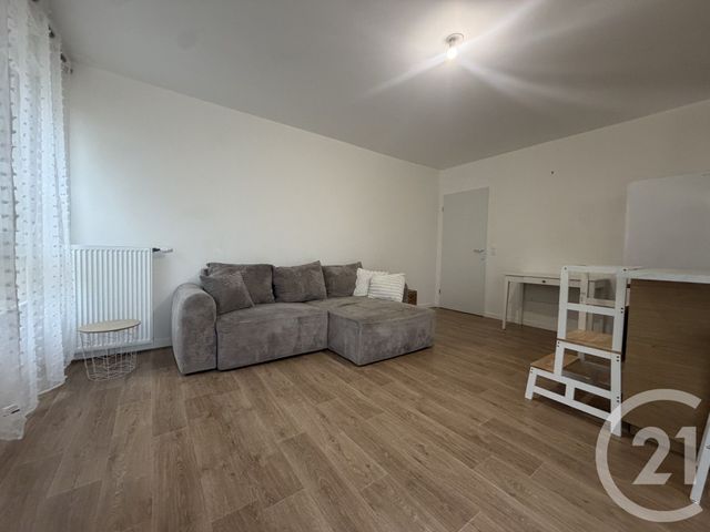 Appartement F3 à louer - 3 pièces - 66.73 m2 - CLICHY SOUS BOIS - 93 - ILE-DE-FRANCE - Century 21 Agence Du Cèdre
