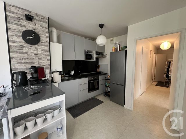 Appartement F3 à louer - 3 pièces - 61.41 m2 - MONTFERMEIL - 93 - ILE-DE-FRANCE - Century 21 Agence Du Cèdre