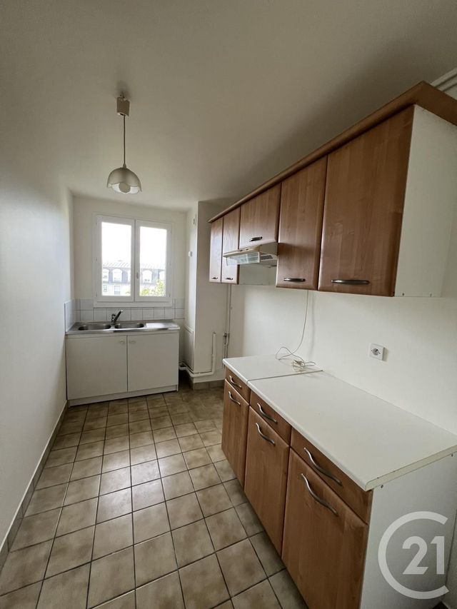 Appartement F2 à louer - 2 pièces - 46.67 m2 - LIVRY GARGAN - 93 - ILE-DE-FRANCE - Century 21 Agence Du Cèdre