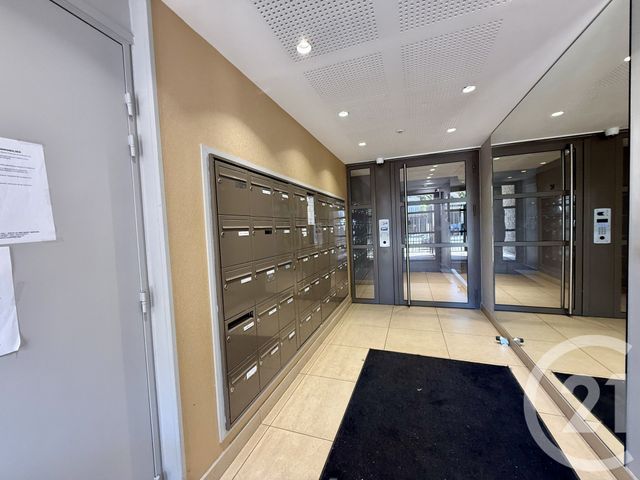 Appartement Studio à louer - 1 pièce - 27.18 m2 - LIVRY GARGAN - 93 - ILE-DE-FRANCE - Century 21 Agence Du Cèdre