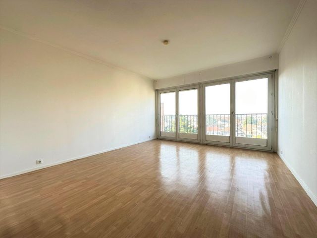 Appartement F3 à vendre - 3 pièces - 63.0 m2 - LIVRY GARGAN - 93 - ILE-DE-FRANCE - Century 21 Agence Du Cèdre